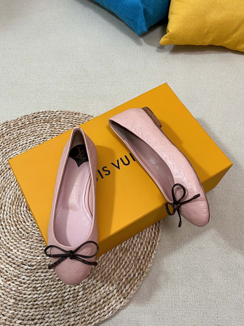 LV flat shoes